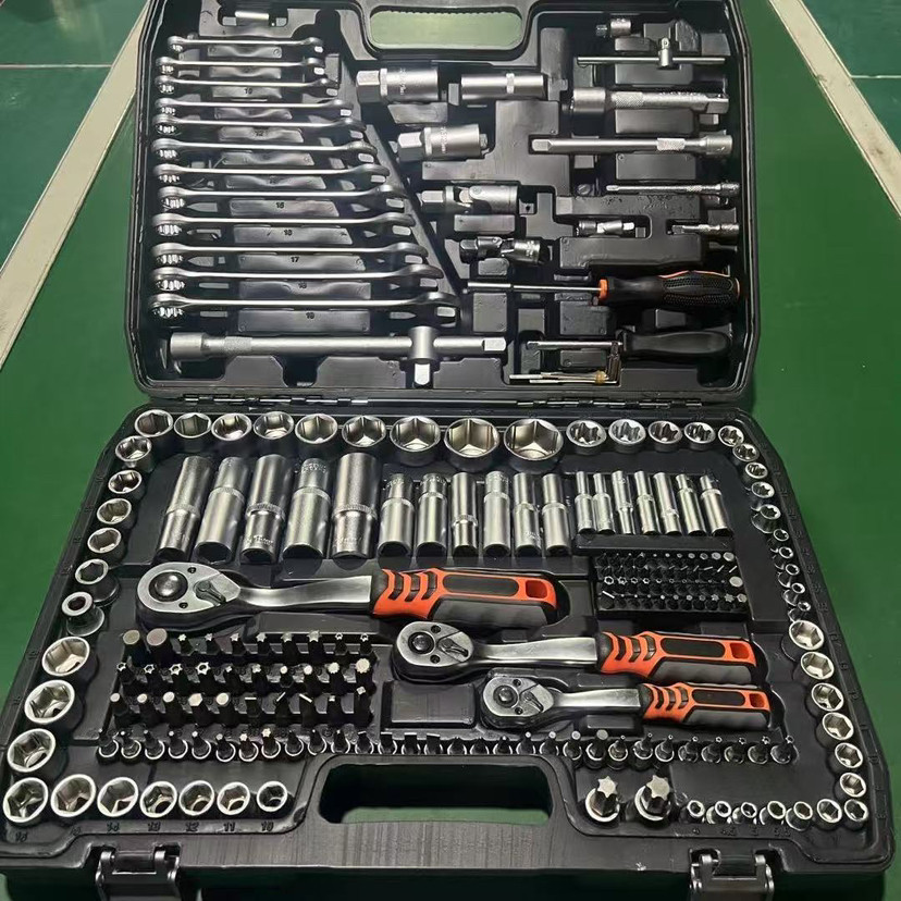 216-Piece DIY Auto Repair Tool - Power Tools Set recensione e prezzo